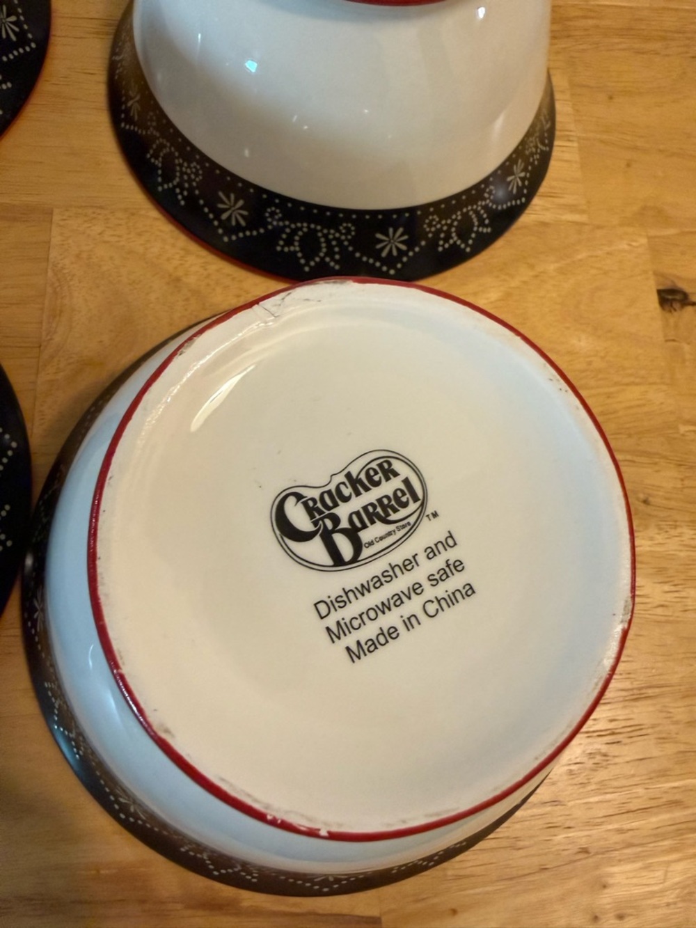Cracker Barrel White and Red Rooster Ceramic Serving Bowls - Set of 4 - Picture 10 of 13